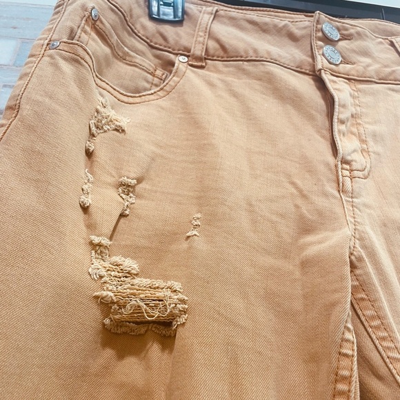 Refuge Womens Skinny Distressed Tan  Jeans Size 8 - Picture 4 of 11